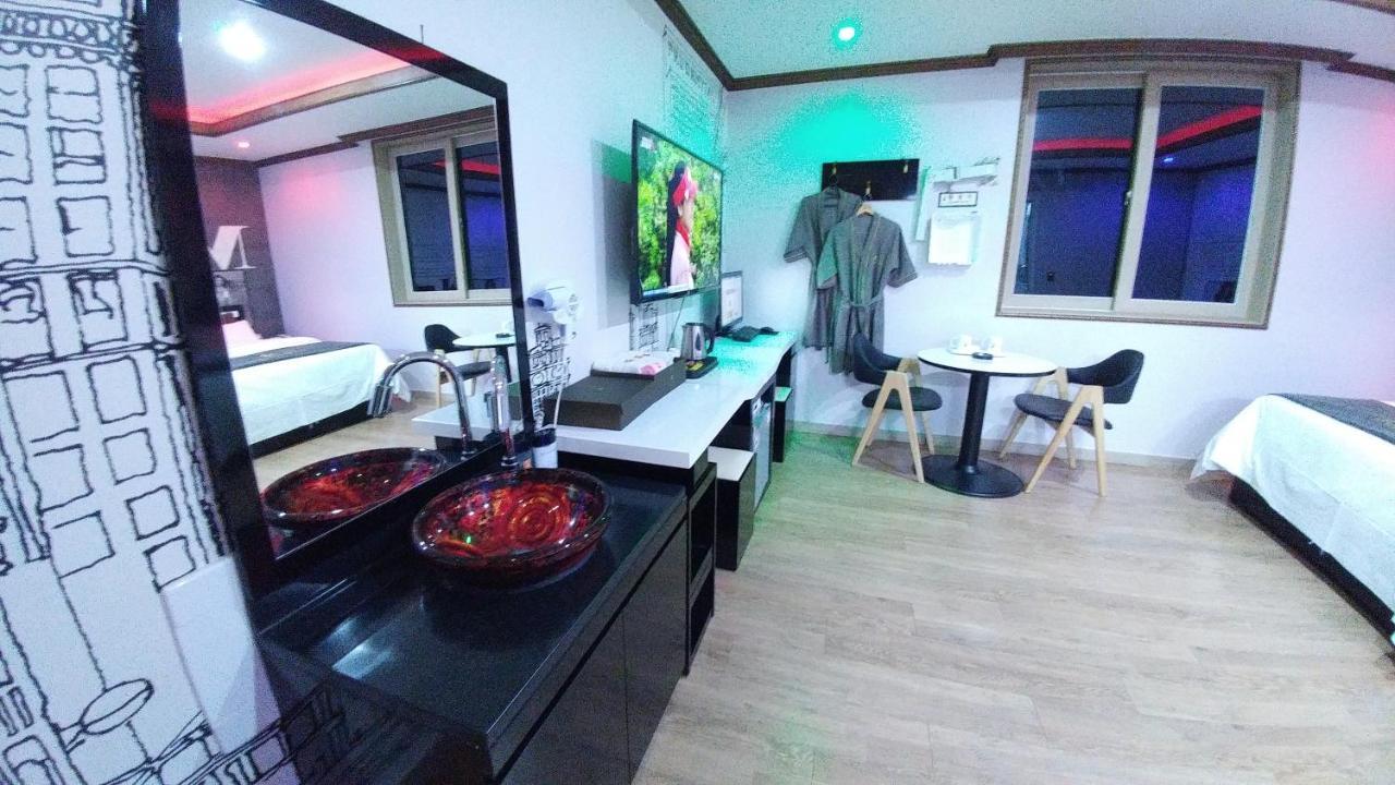 Seosan 瑞山伊里斯饭店酒店 外观 照片